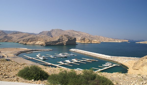 Omán, exotická dovolená, moře, cestování