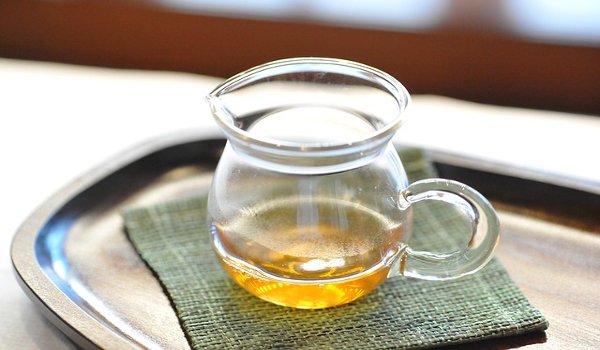 zdraví, přírodní medicína, kombucha, čaj, minerály